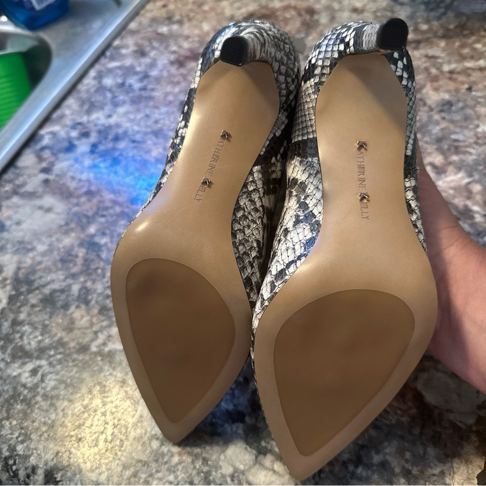 Katherine Kelly Rosie Bootie 6.5 - Picture 5 of 8